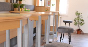 Thekentische Thekentische